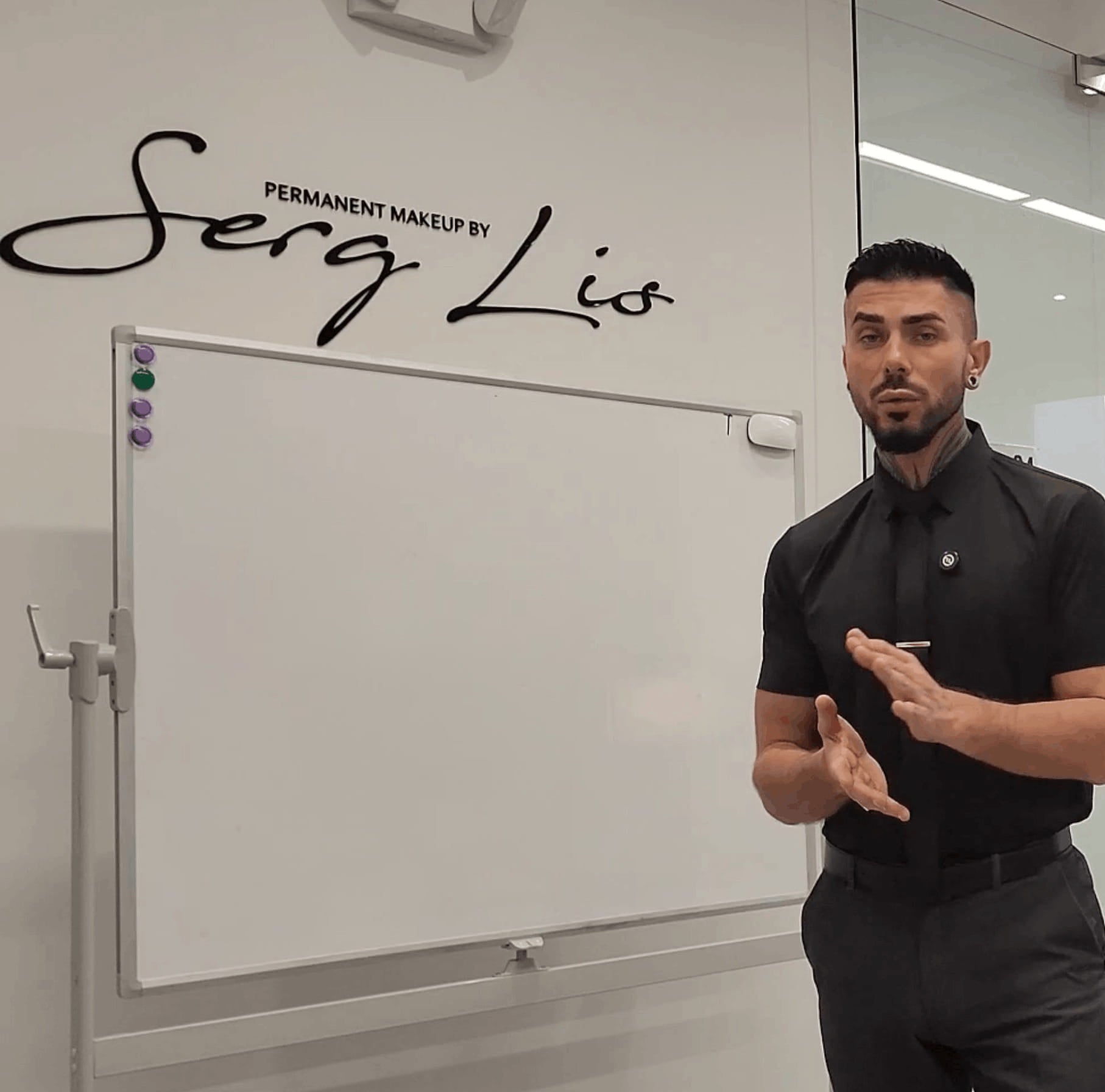 Building Trust: Confident Consultations by Serg Lis