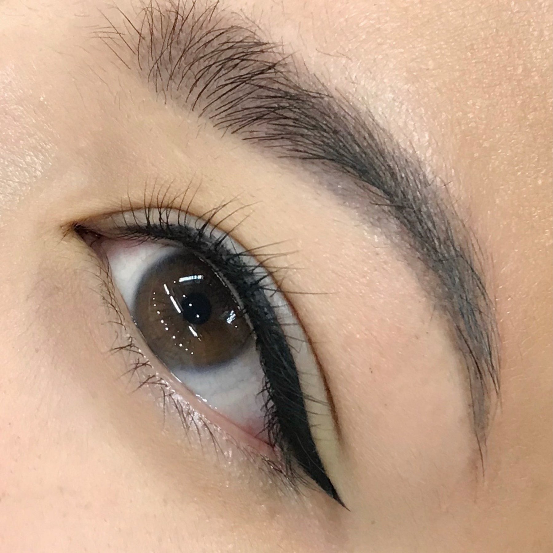 Fundamentals of Eyeliner by Beauté Academy